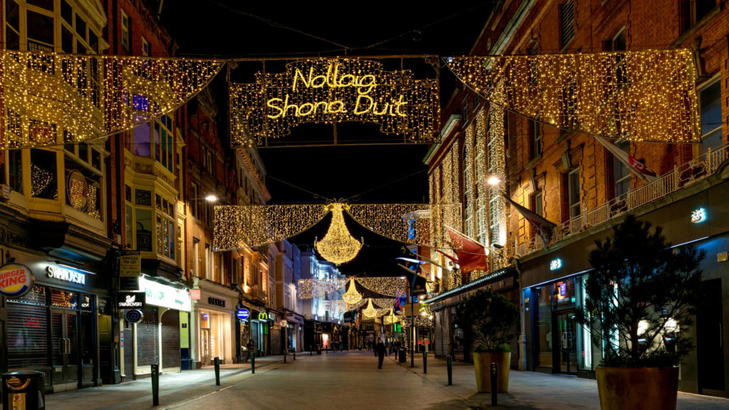 Christmas Shopping on Grafton Street - Ashling Hotel Dublin